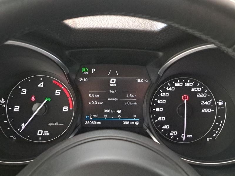 ALFA ROMEO STELVIO 2.2 TD 160 CV Super Business AT8 RWD