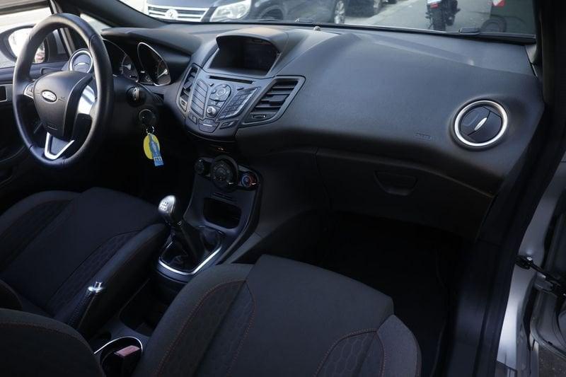 Ford Fiesta Ford Fiesta 1.5 TDCi 75CV 3 porte ST-Line 55KW ANNO 2017