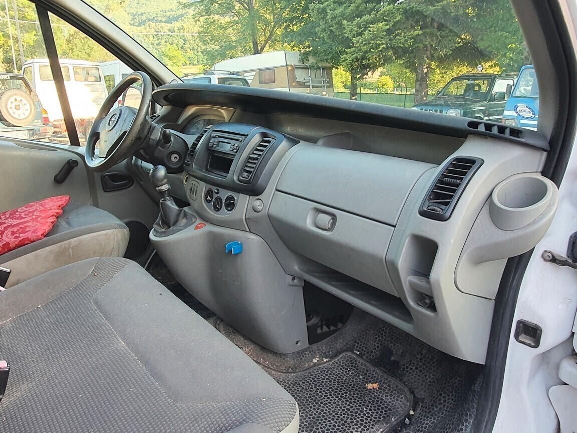 Opel Vivaro 2.0 CDTI FRIGO NO ATP USO NEGOZIO