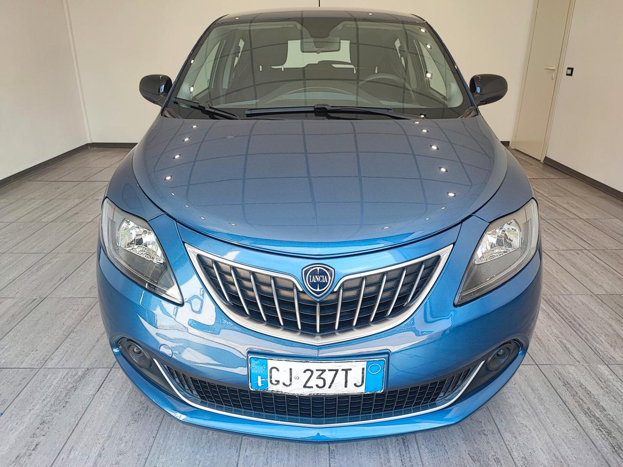 Lancia Ypsilon 1.0 FireFly 5 porte S&S Hybrid UnYca
