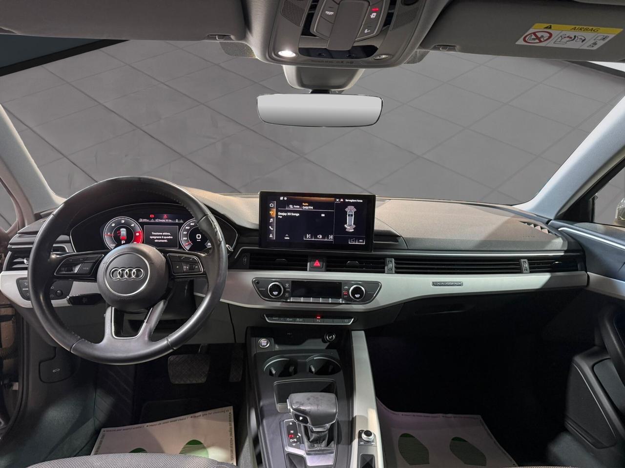 Audi A4 40 TDI quattro S tronic Business Advanced