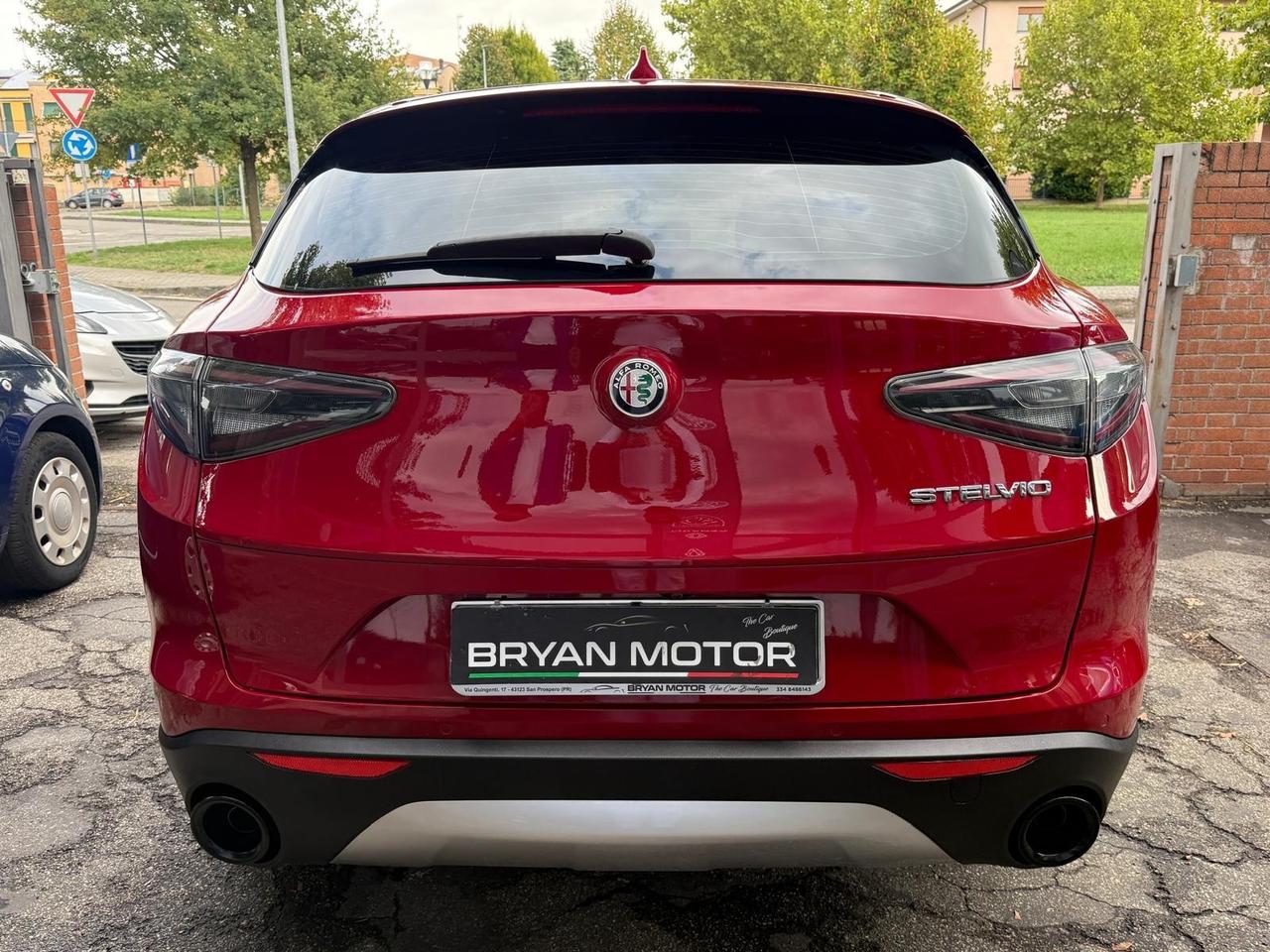 Alfa Romeo Stelvio 2.2 Turbodiesel 160 CV AT8 RWD Super