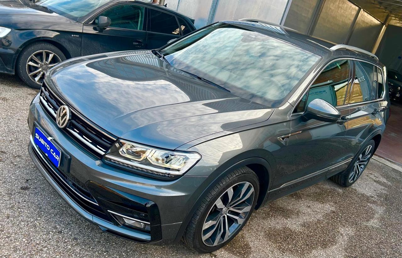 Volkswagen Tiguan 2.0 TDI SCR DSG R-LINE INTERNO ED ESTERNI