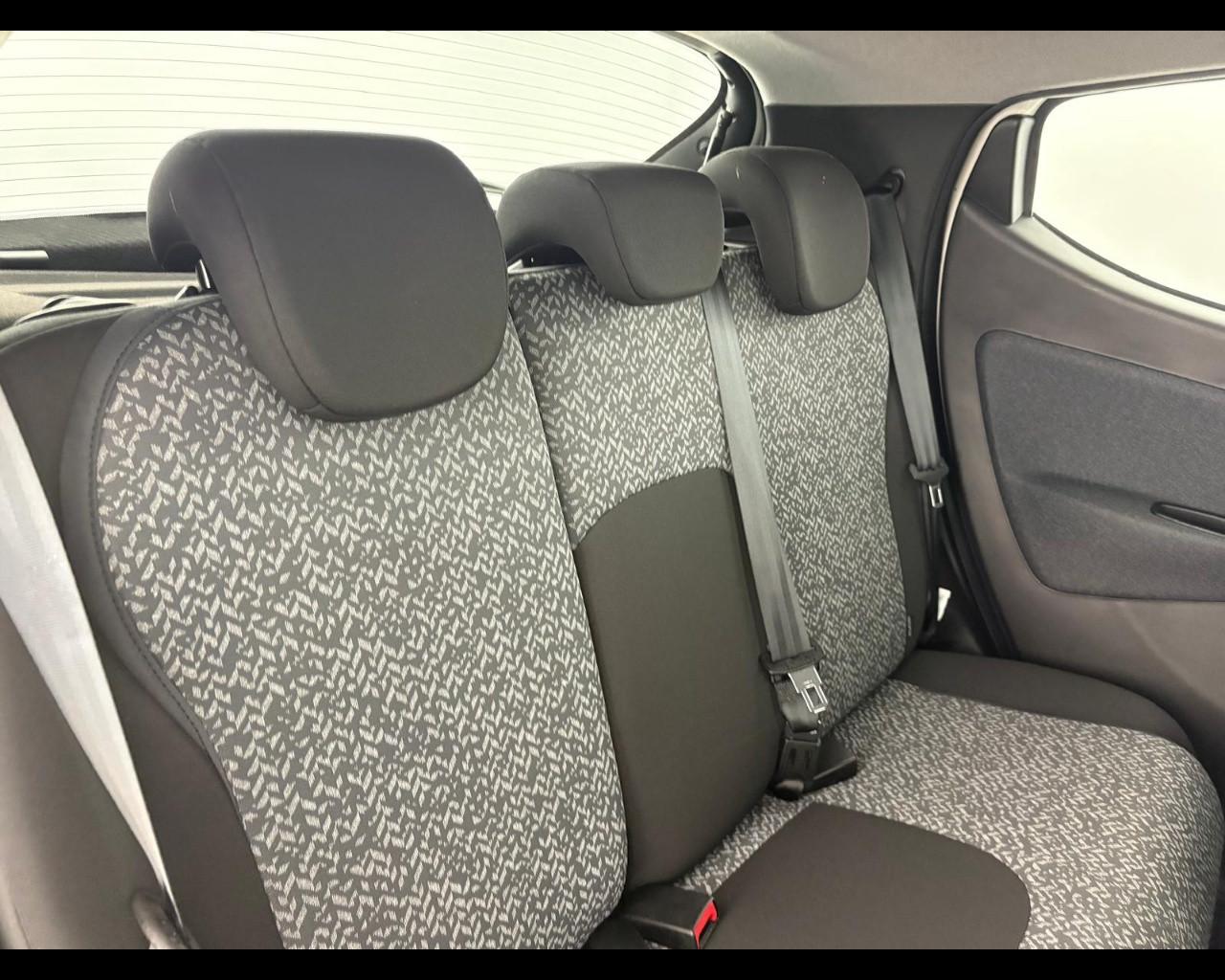 LANCIA Ypsilon 1.0 firefly hybrid Silver s&s 70cv