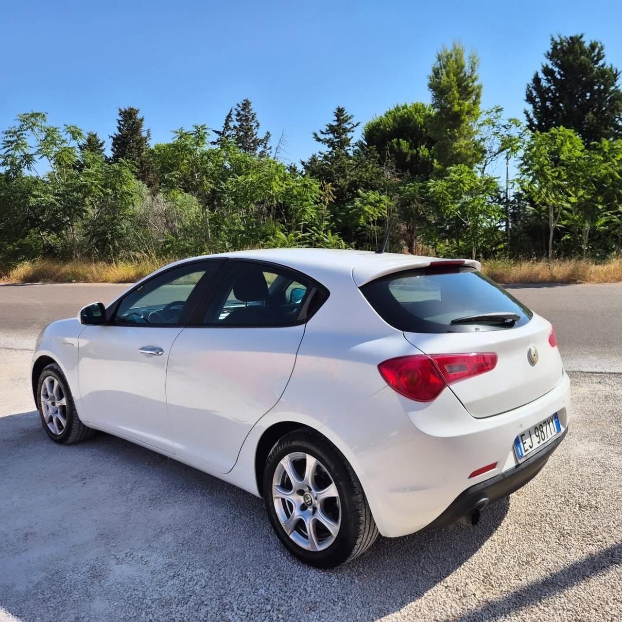 Alfa Romeo Giulietta 1.6 JTDm-2 105 CV Progression