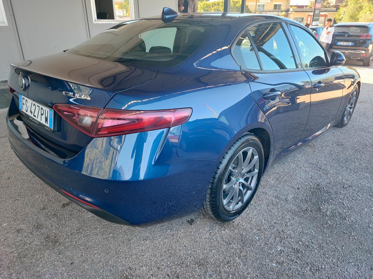 Alfa Romeo Giulia 2.2 Turbodiesel 136 CV AT8