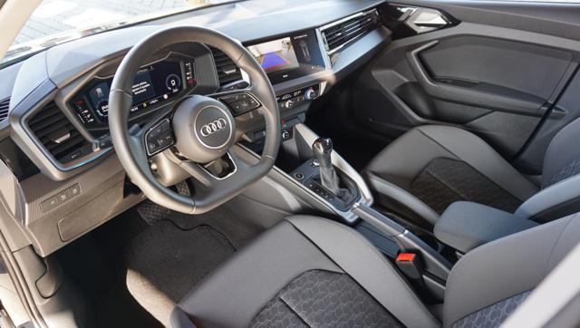 AUDI A1 SPB 30 TFSI S-Tronic Identity Black