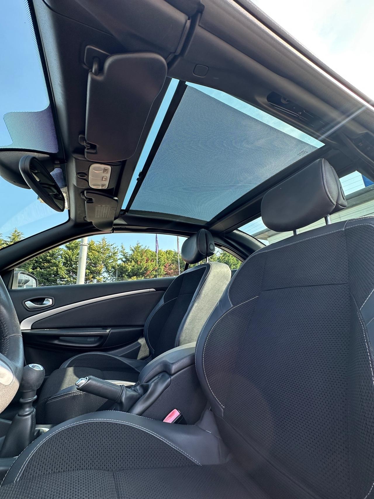 Renault Megane Cabrio 1.5 dCi 110CV Luxe - 2010