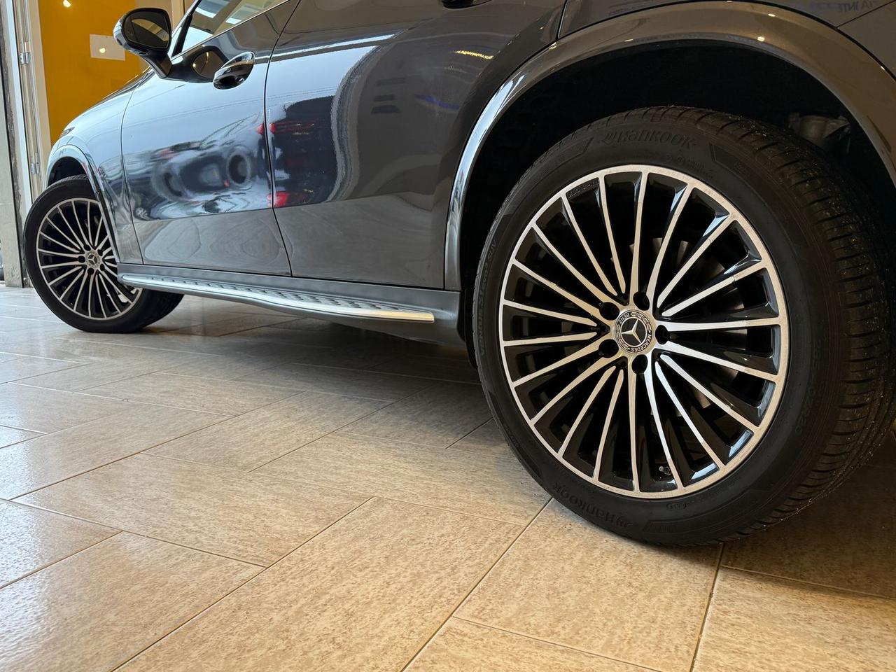 Mercedes-Benz GLC 220 AMG Line Premium Plus #8015