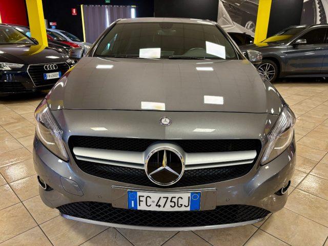 MERCEDES-BENZ A 200 Executive CERCHI 18" - SEDILI RISCALDATI - LED