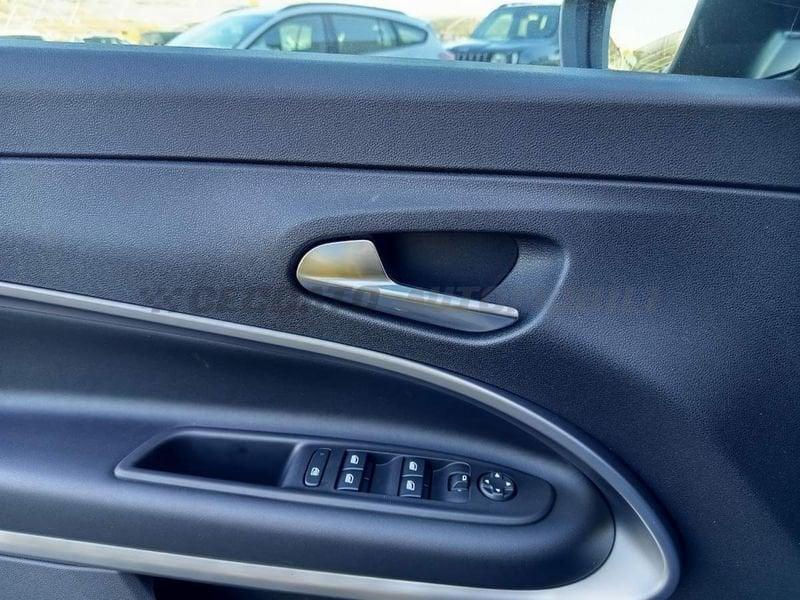 Jeep Avenger Avenger 1.2 turbo e-hybrid Upland 4xe 136cv edct6