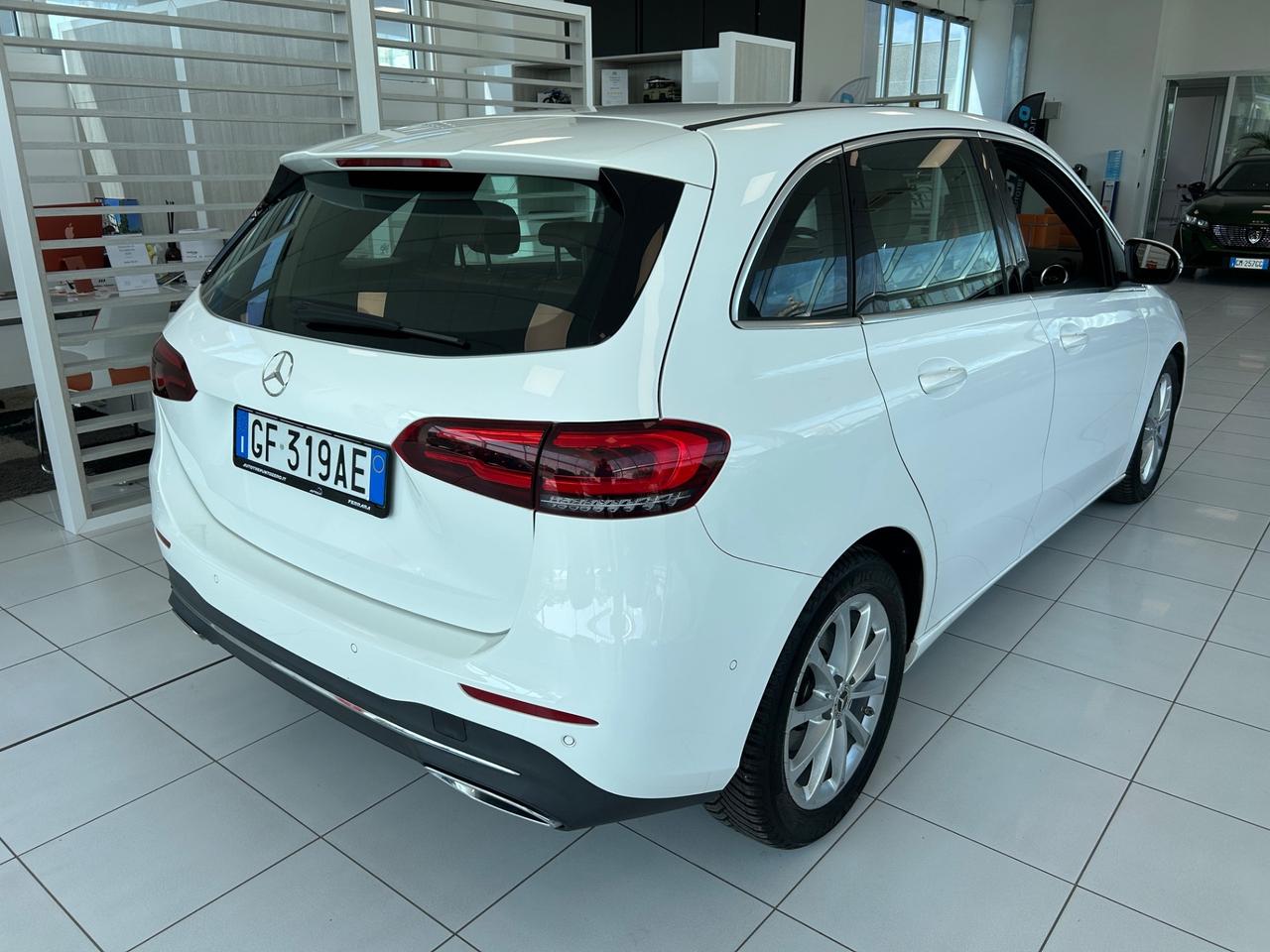Mercedes-benz B 180 d Automatic Sport Neopatentati