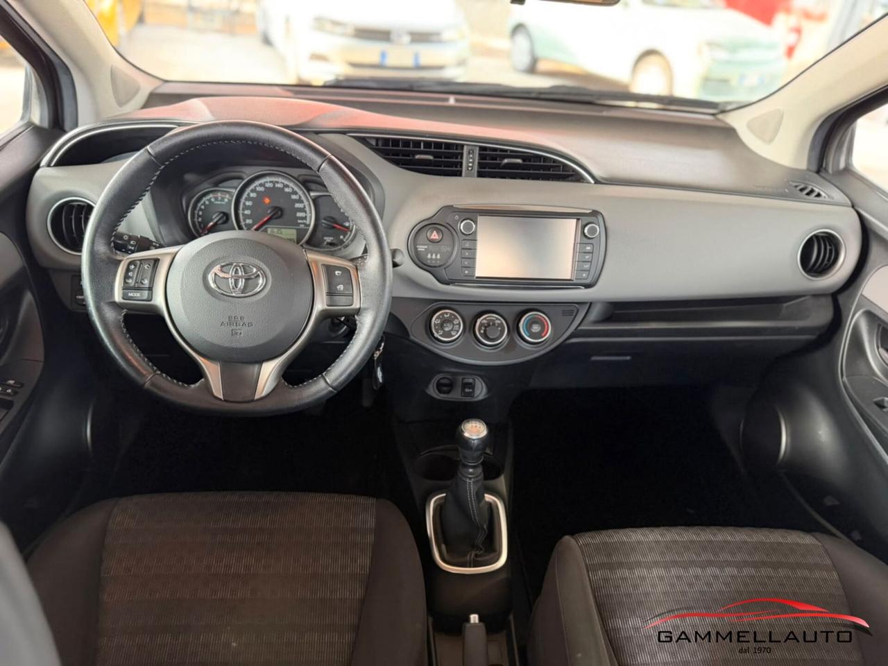 Toyota Yaris 1.3 5p Active 99cv