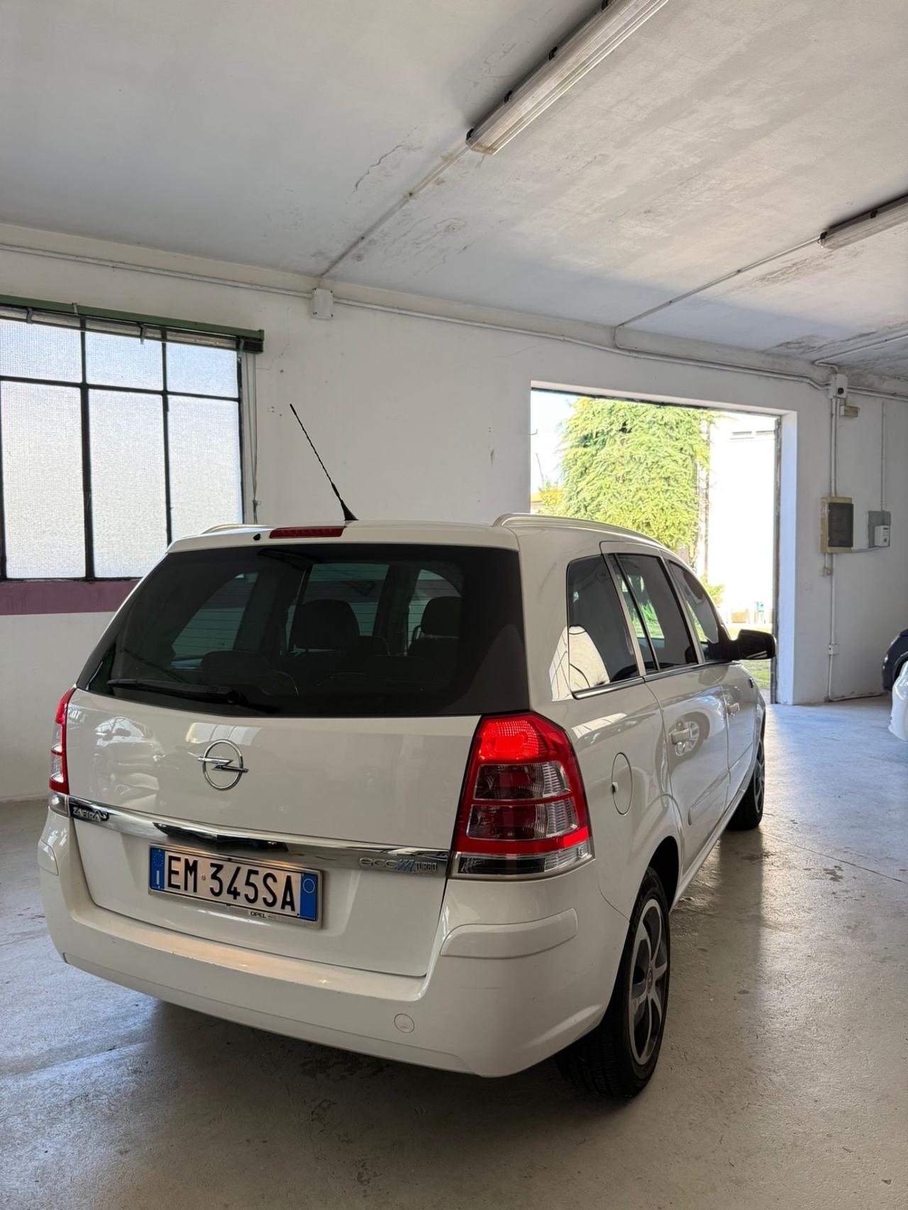 Opel Zafira 1.6 16V ecoM 150CV Turbo One