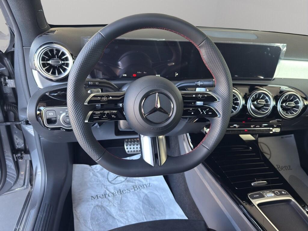 Mercedes Classe A 180 d Advanced Plus AMG Line auto