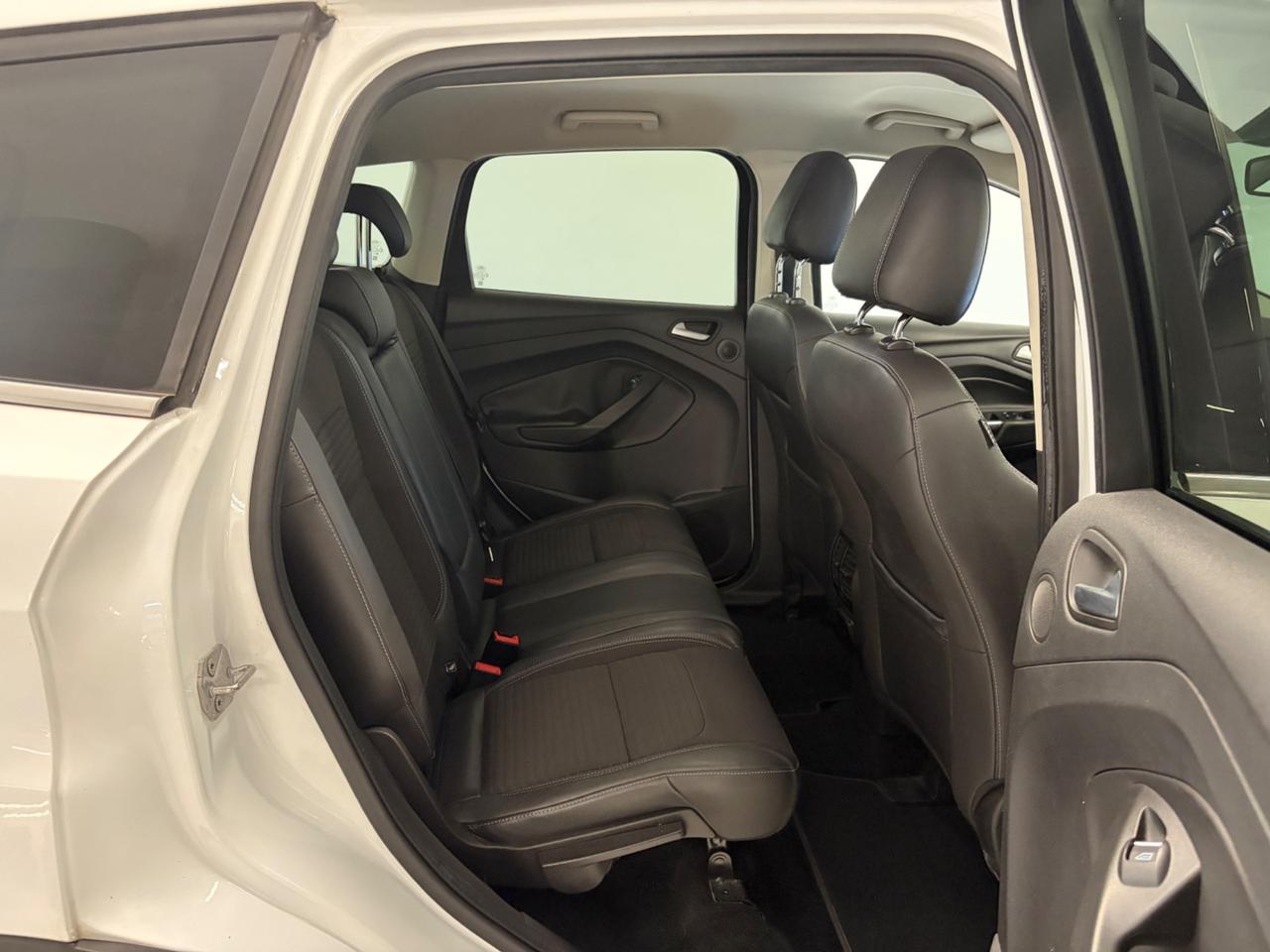 Ford Kuga 1.5 TDCI 120 CV S&S 2WD Titanium