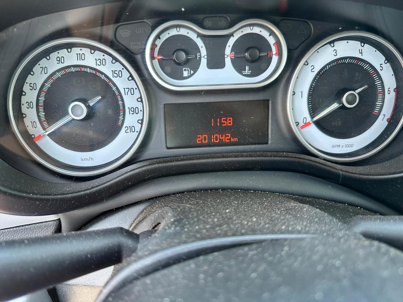 2011 Fiat Panda 1.3 MJT 16V DPF 4x4 Climbing