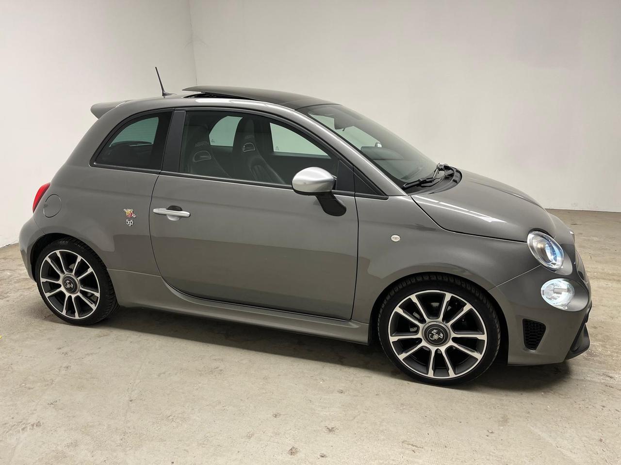 Abarth 595 2016 - 595 1.4 t-jet Turismo 165cv my19