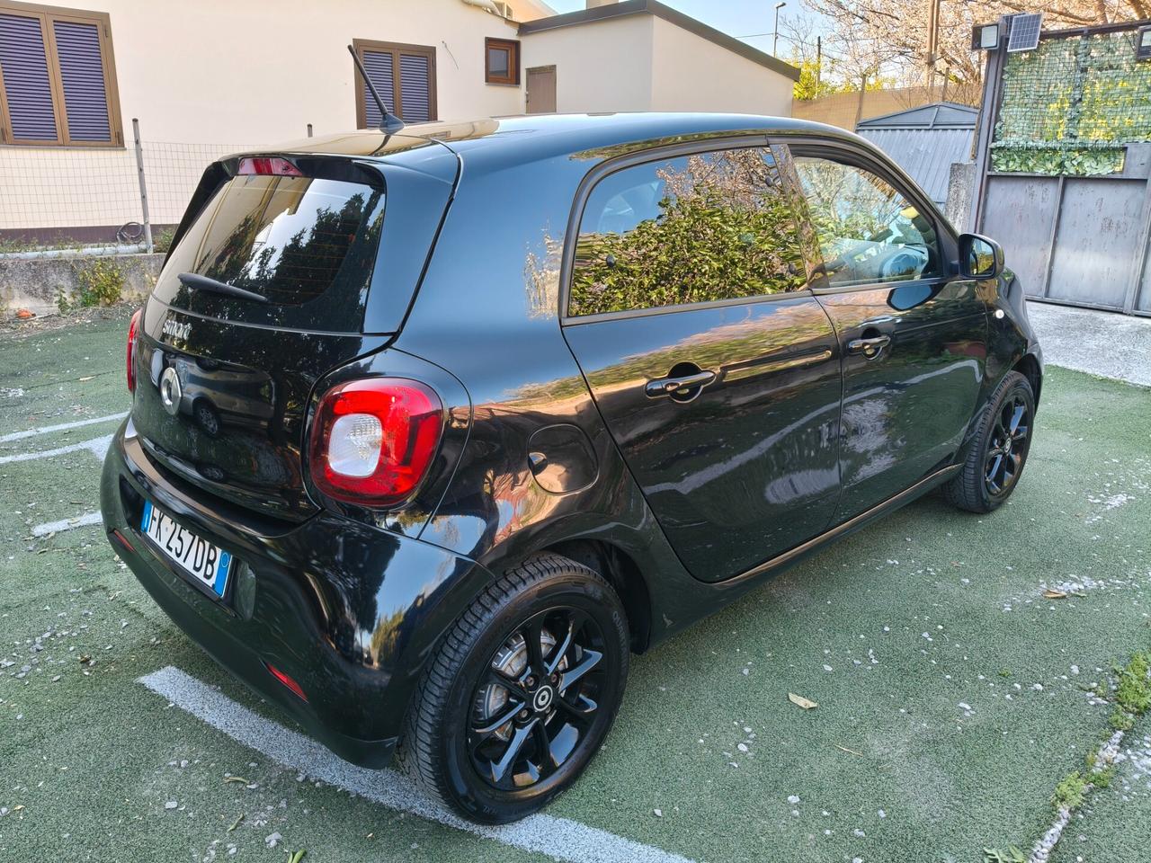 Smart ForFour 5 PORTE 1000 GPL FULL OPT 2017