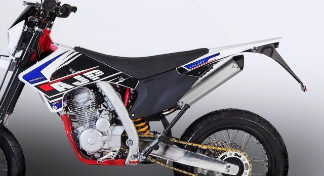 AJP SPR 240 Supermotard / AJPmotos.com