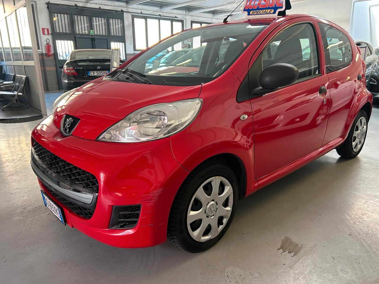 Peugeot 107 1.0 68CV 5p. Desir