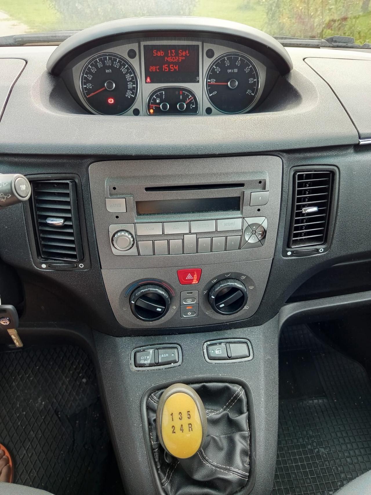 Lancia MUSA 1.4 8V Ecochic (GPL) AVENUE