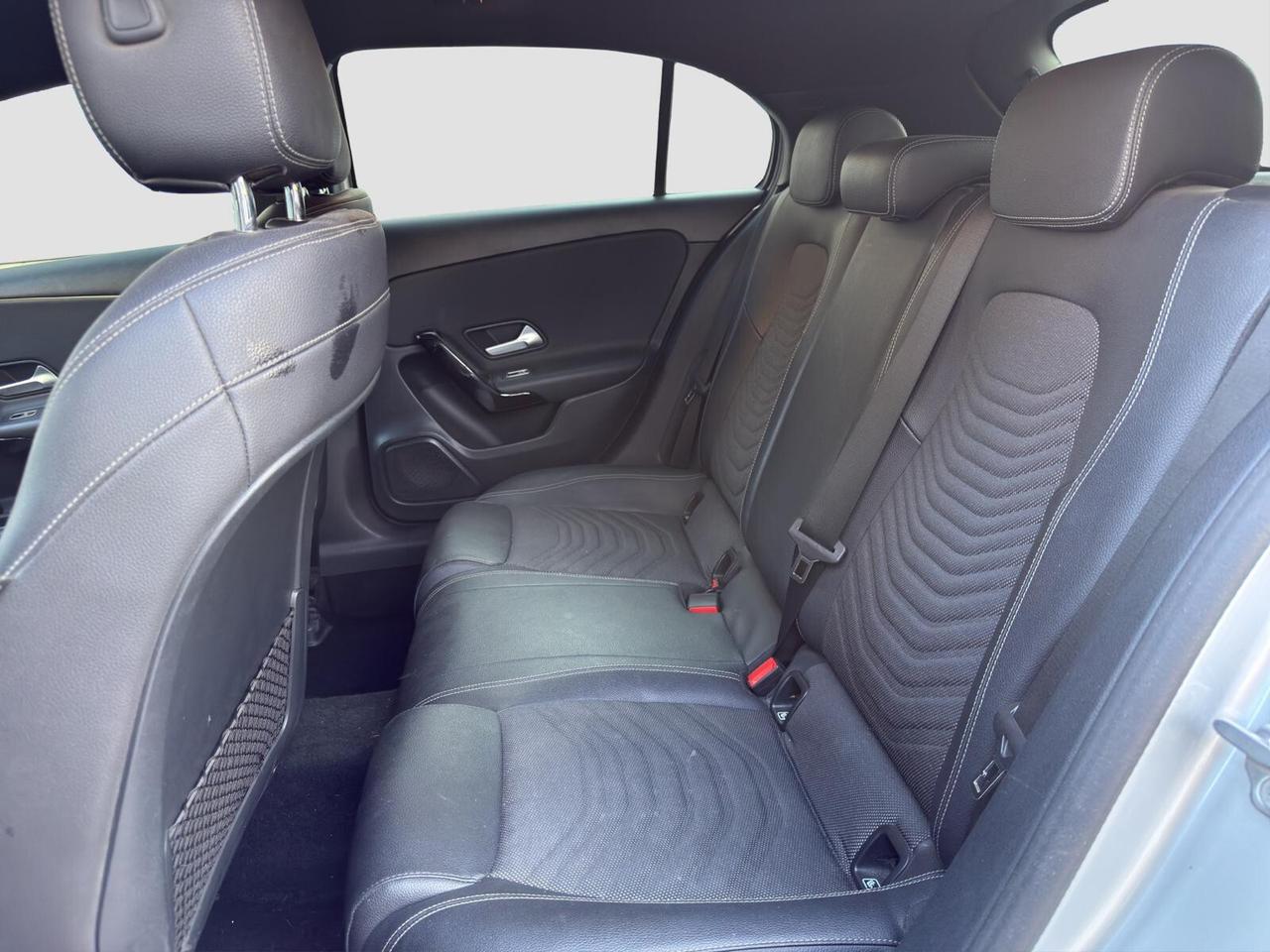 Mercedes-benz A 180 d 1.5 116cv automatica Sport 2019