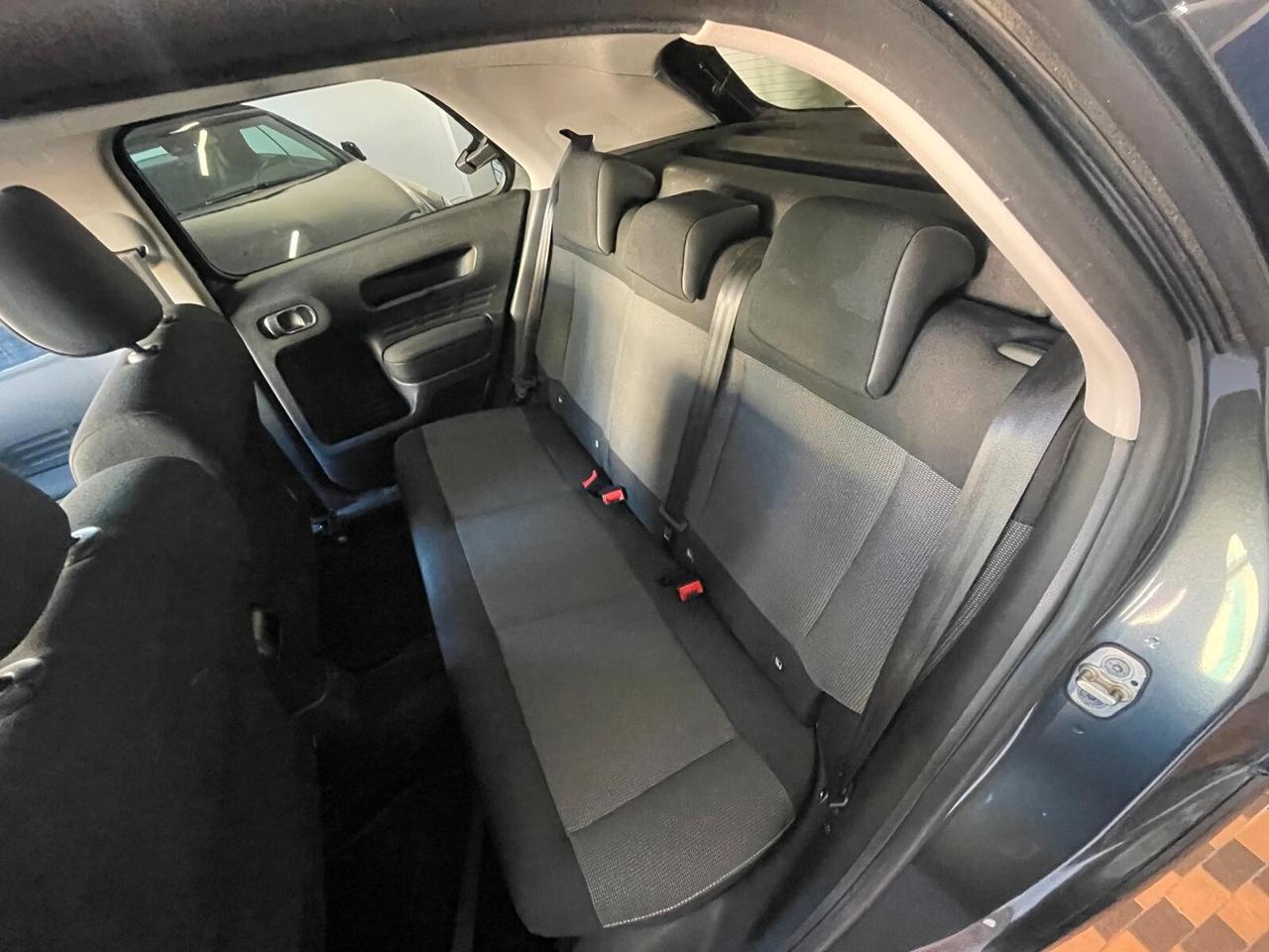 Citroen C4 Cactus BlueHDi 100 Shine