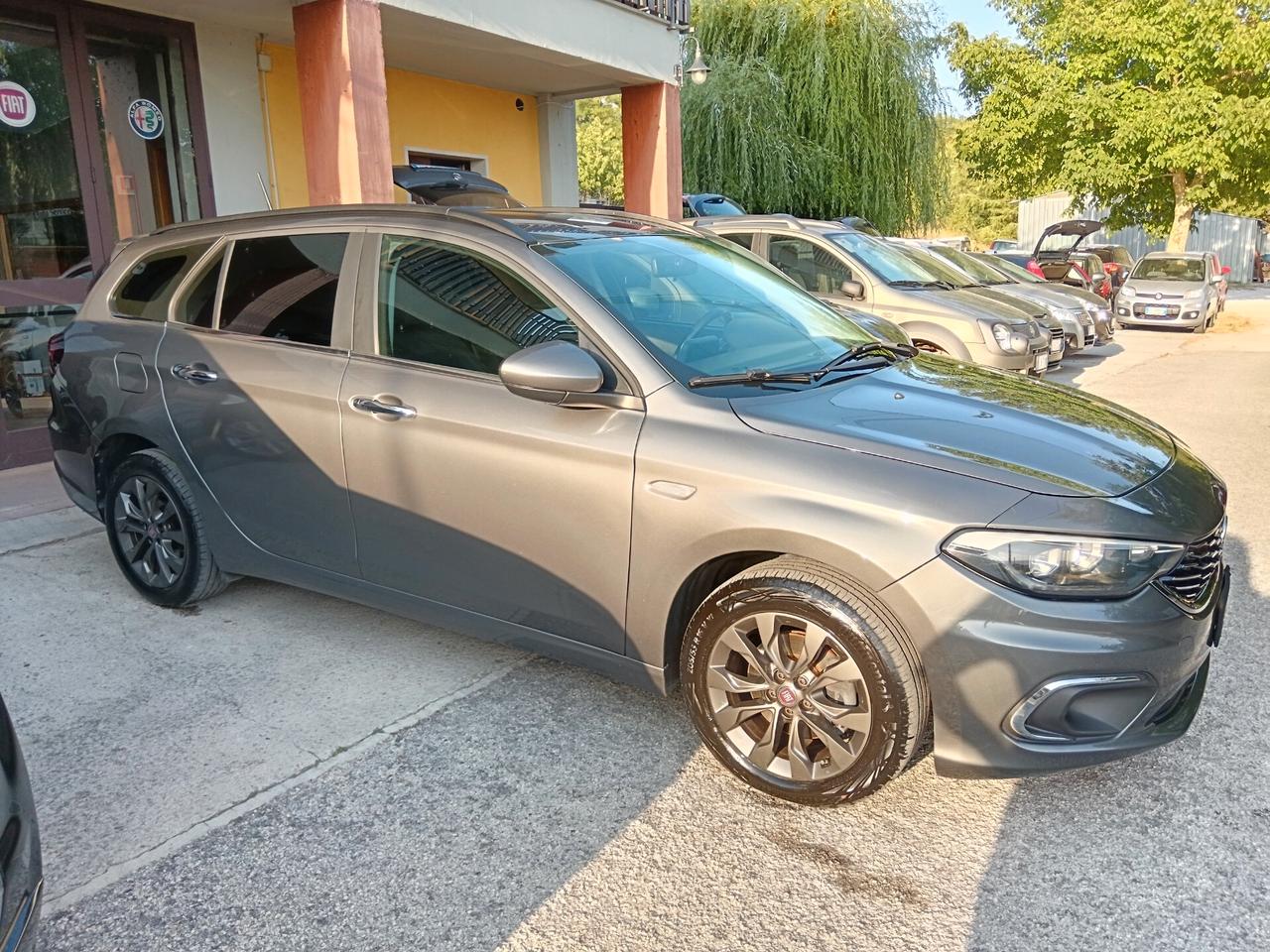 Fiat Tipo 1.6 MJT 120CV LOUNGE SW NAVI