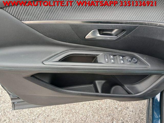 PEUGEOT 3008 PureTech Turbo 130 S&S EAT8 Allure