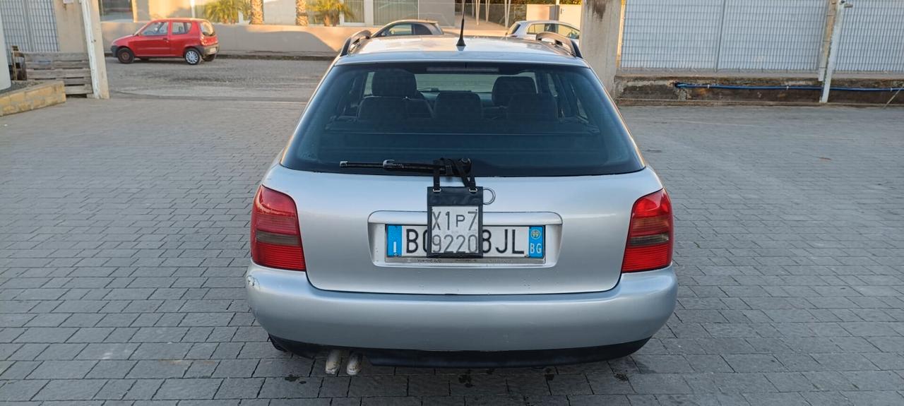 Audi A4 1.9 Tdi - Cat Avant Anno 1999
