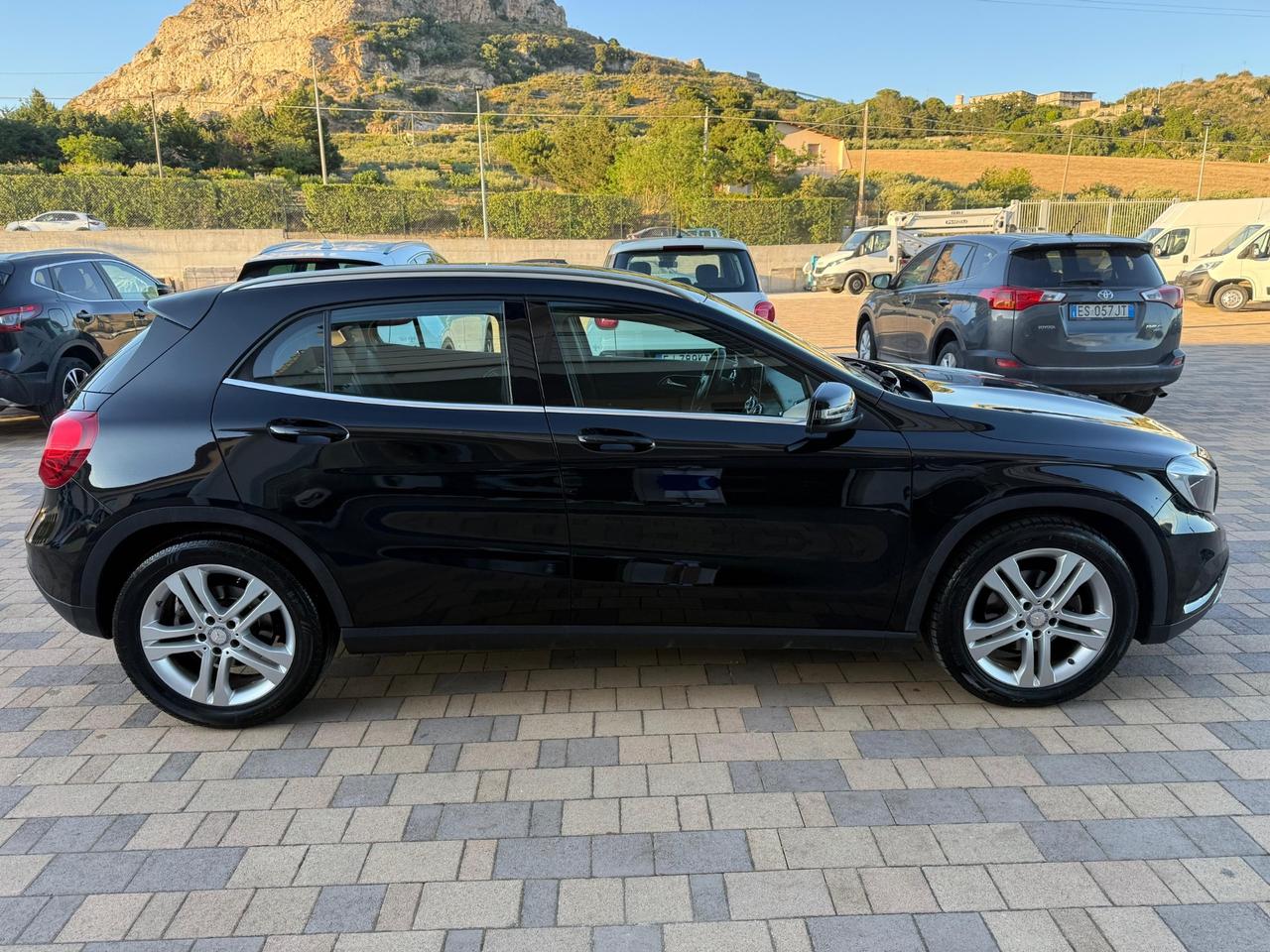 Mercedes-benz GLA 180 d Sport
