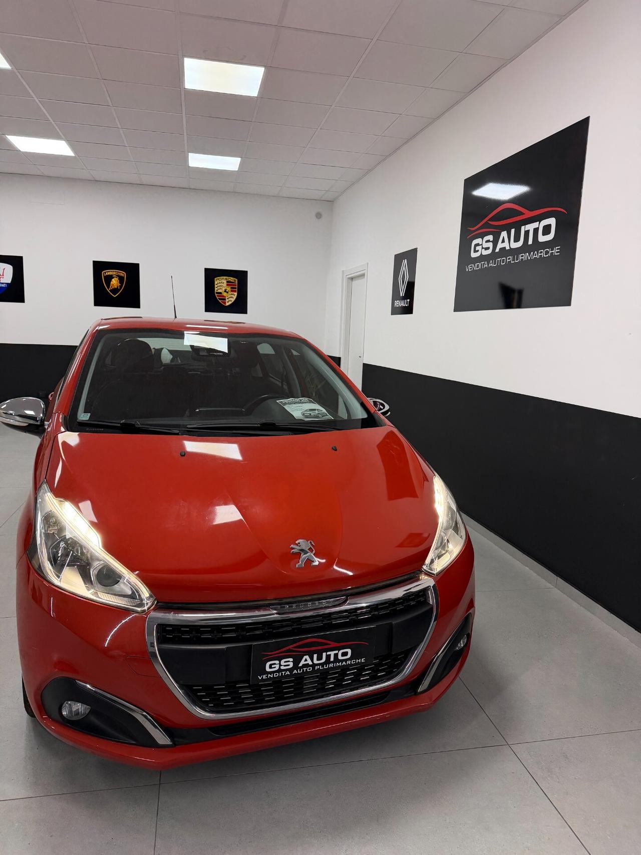Peugeot 208 PureTech 82 5 porte Allure