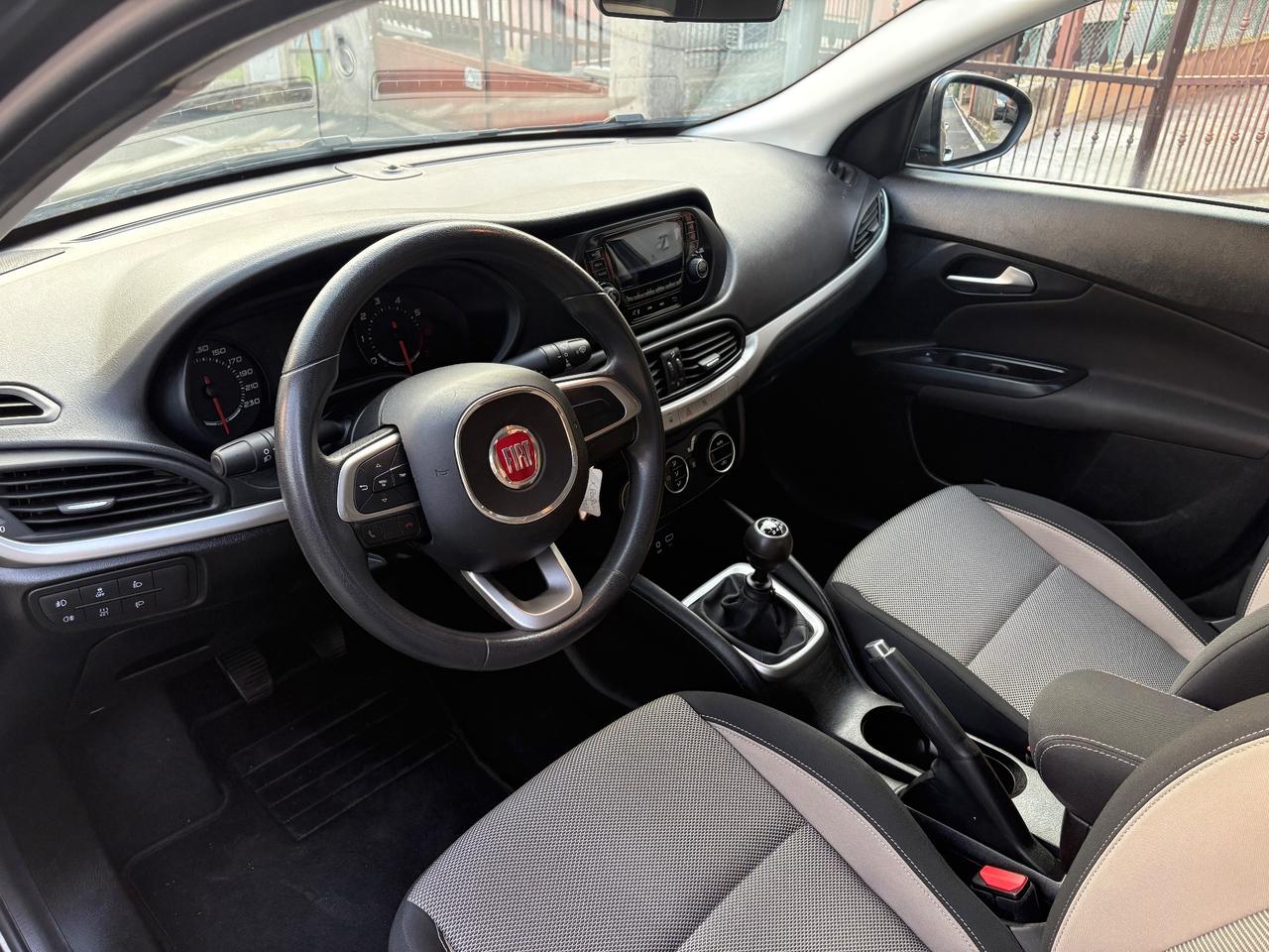 Fiat Tipo 1.4 BENZINA —22.000 KM—