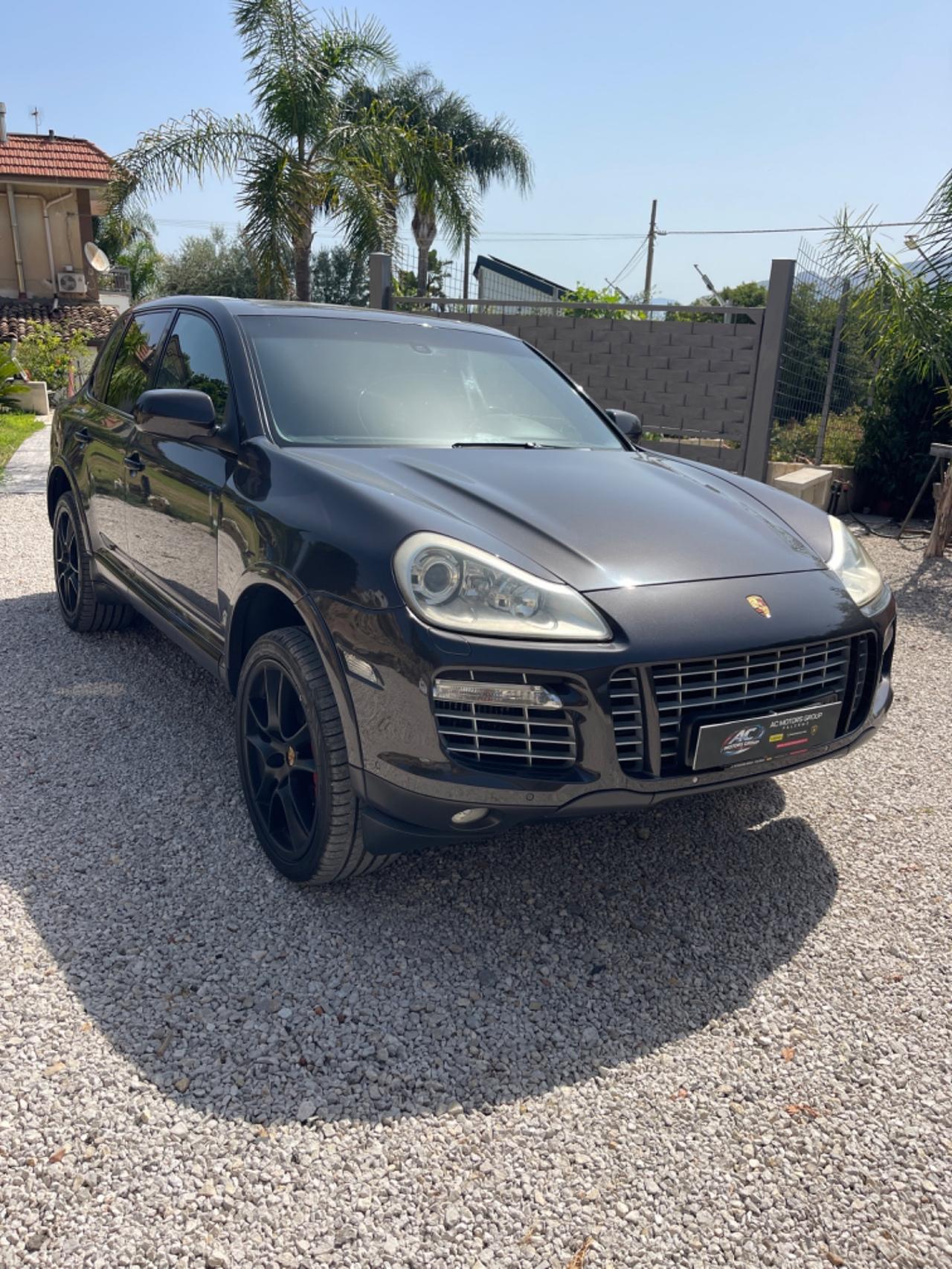 Porsche Cayenne 4.8 Turbo S