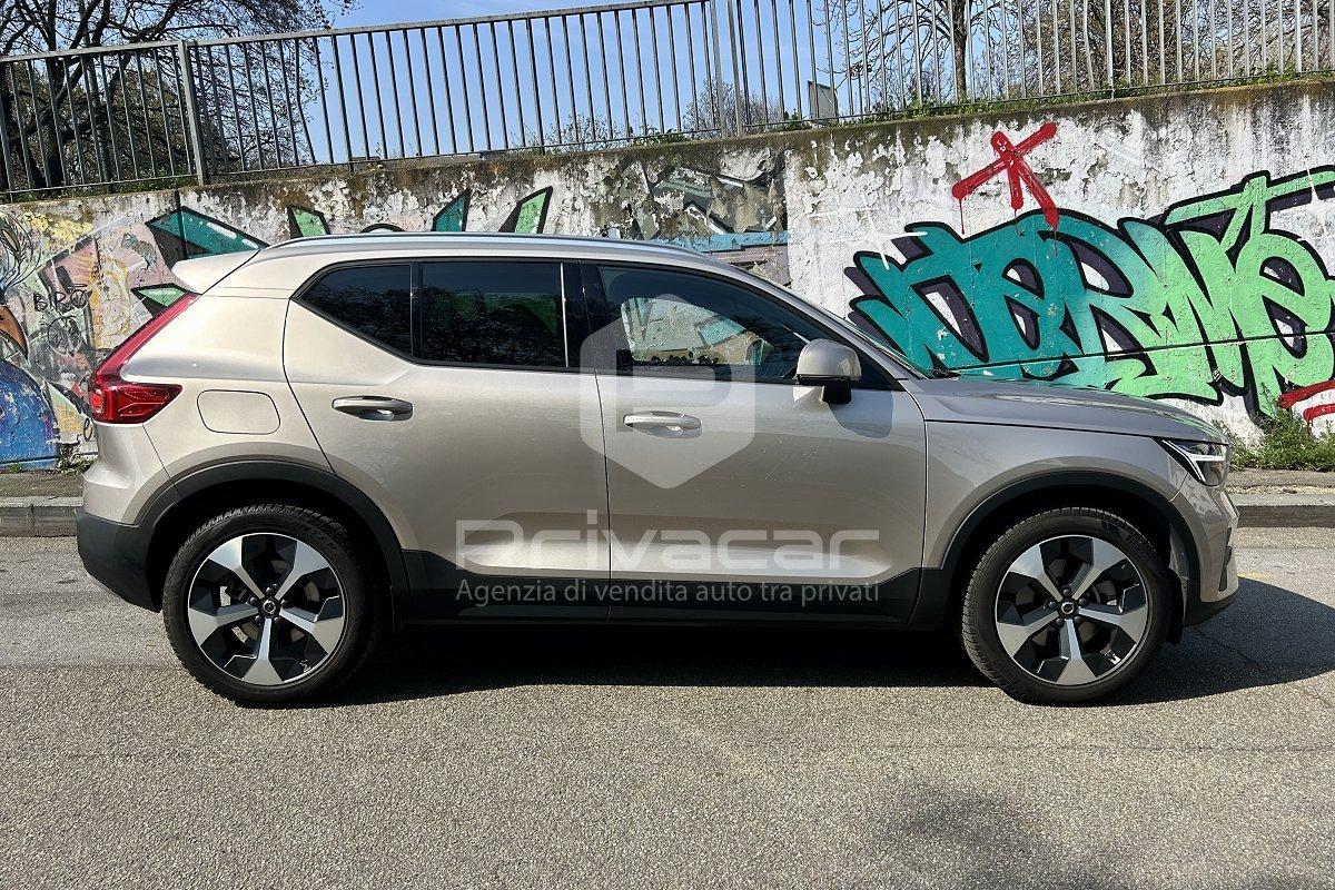 VOLVO XC40 B3 automatico Core