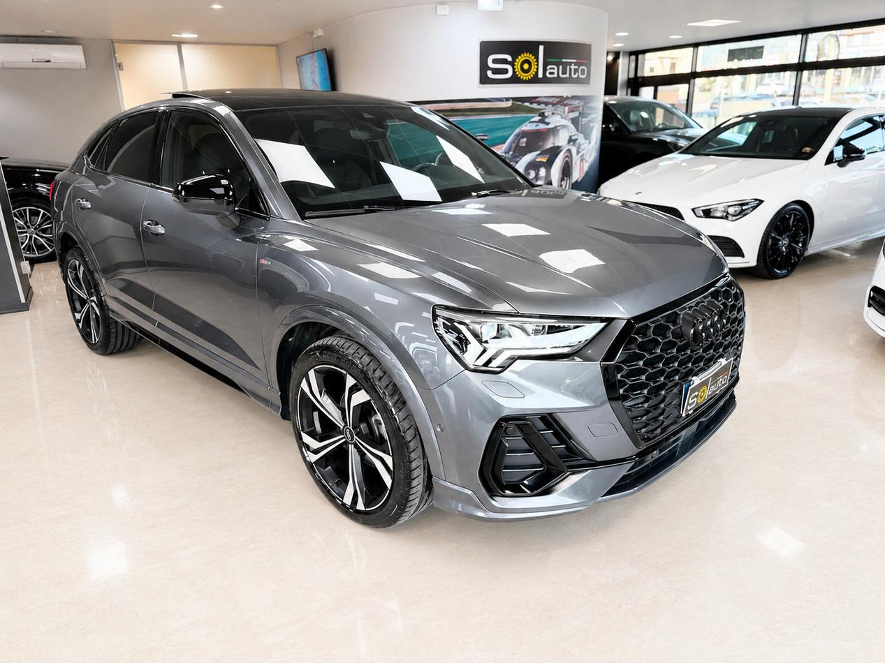 Audi Q3 Sportback 35 2.0 tdi Identity Black s-tronic