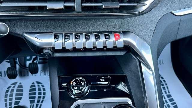 Peugeot 5008 1.2 Puretech Turbo 130CV S&S Allure