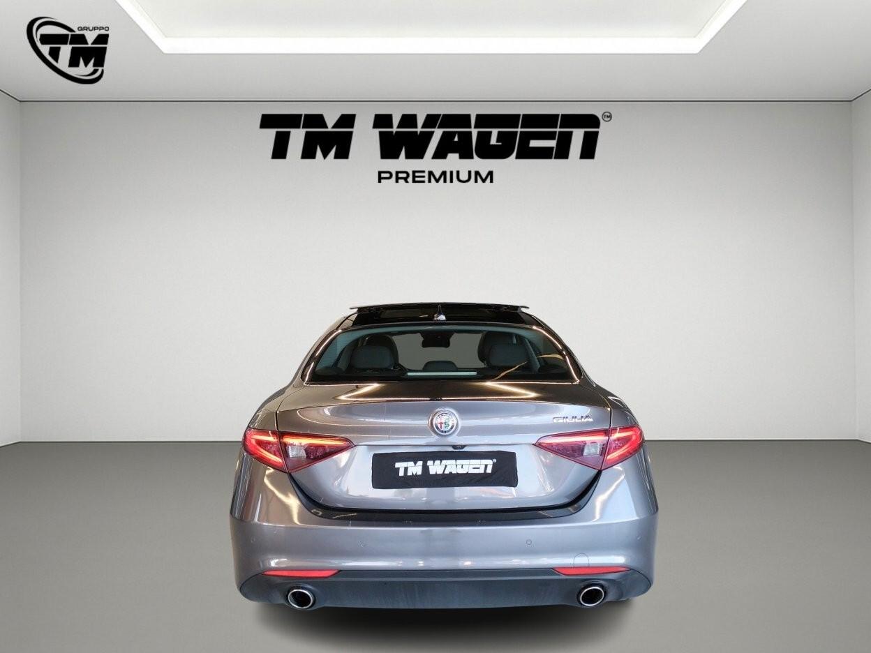 Alfa Romeo Giulia 2.2 t Executive 190cv auto my19