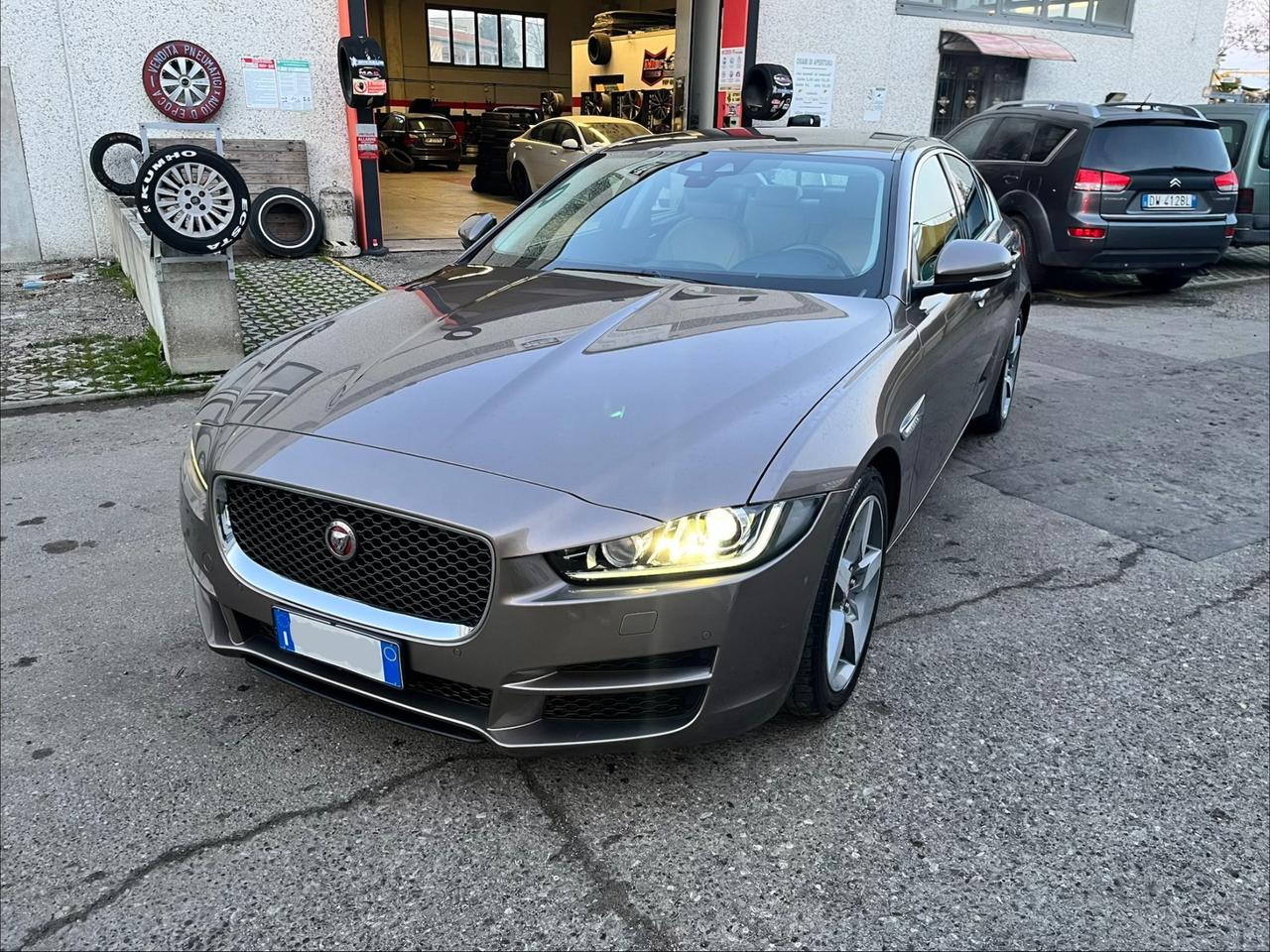 Jaguar XE 2.0 Diesel 2015