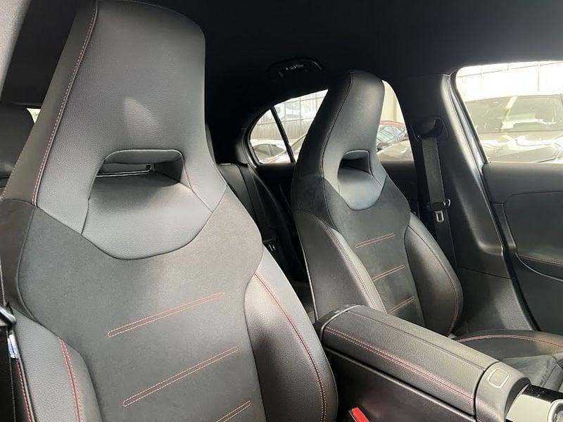 Mercedes-Benz Classe A Mercedes-AMG A 35 4M Prem Plus AMG Line