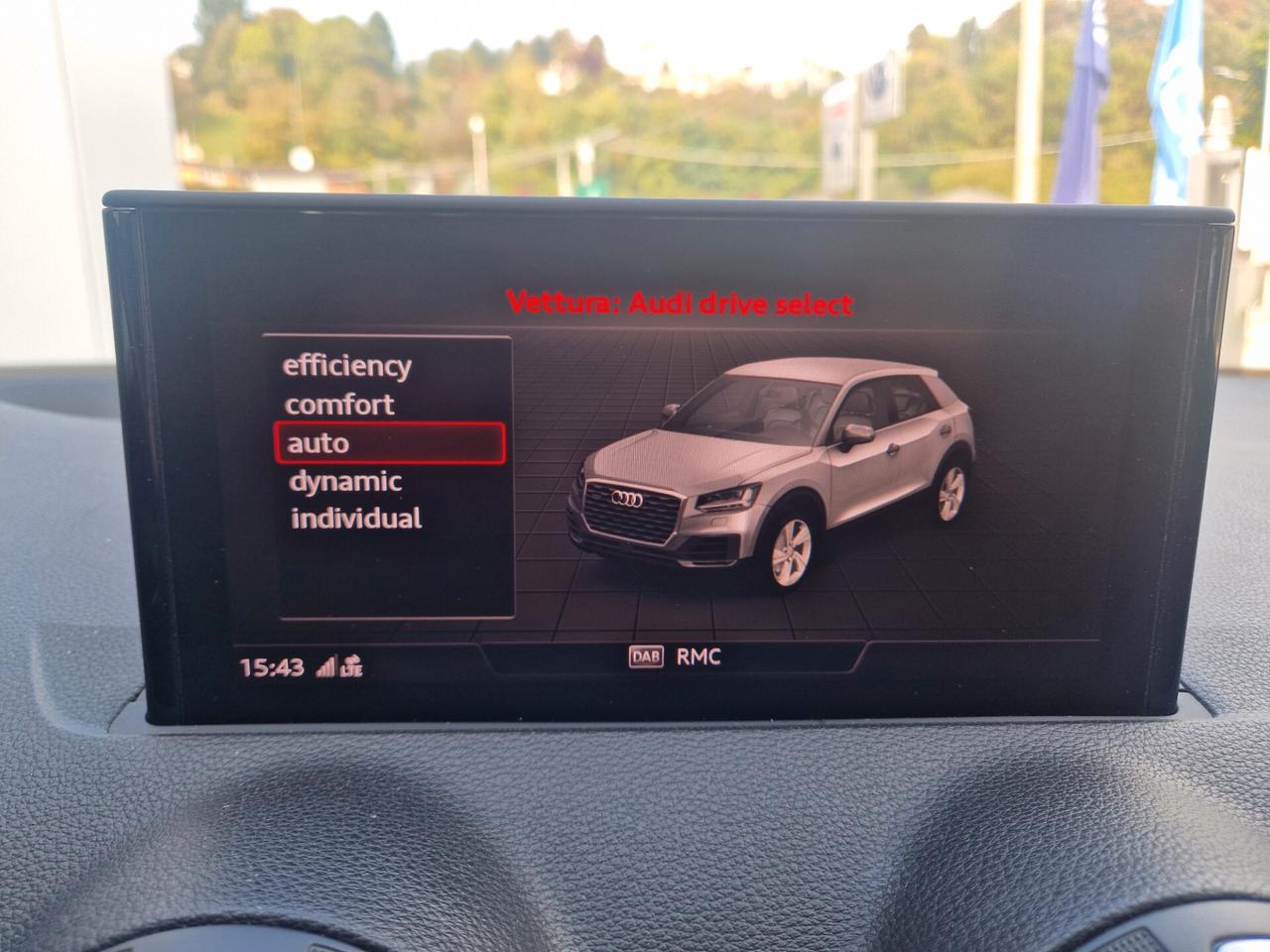 Audi Q2 35 TFSI S tronic Identity Black