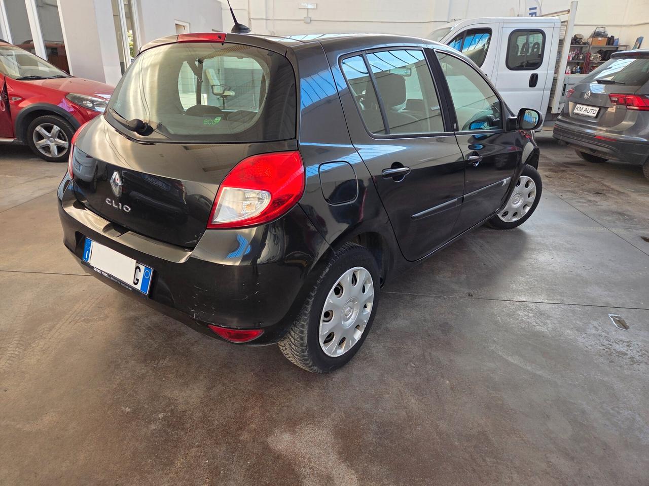 Renault Clio 1.2 16V 5 porte Confort