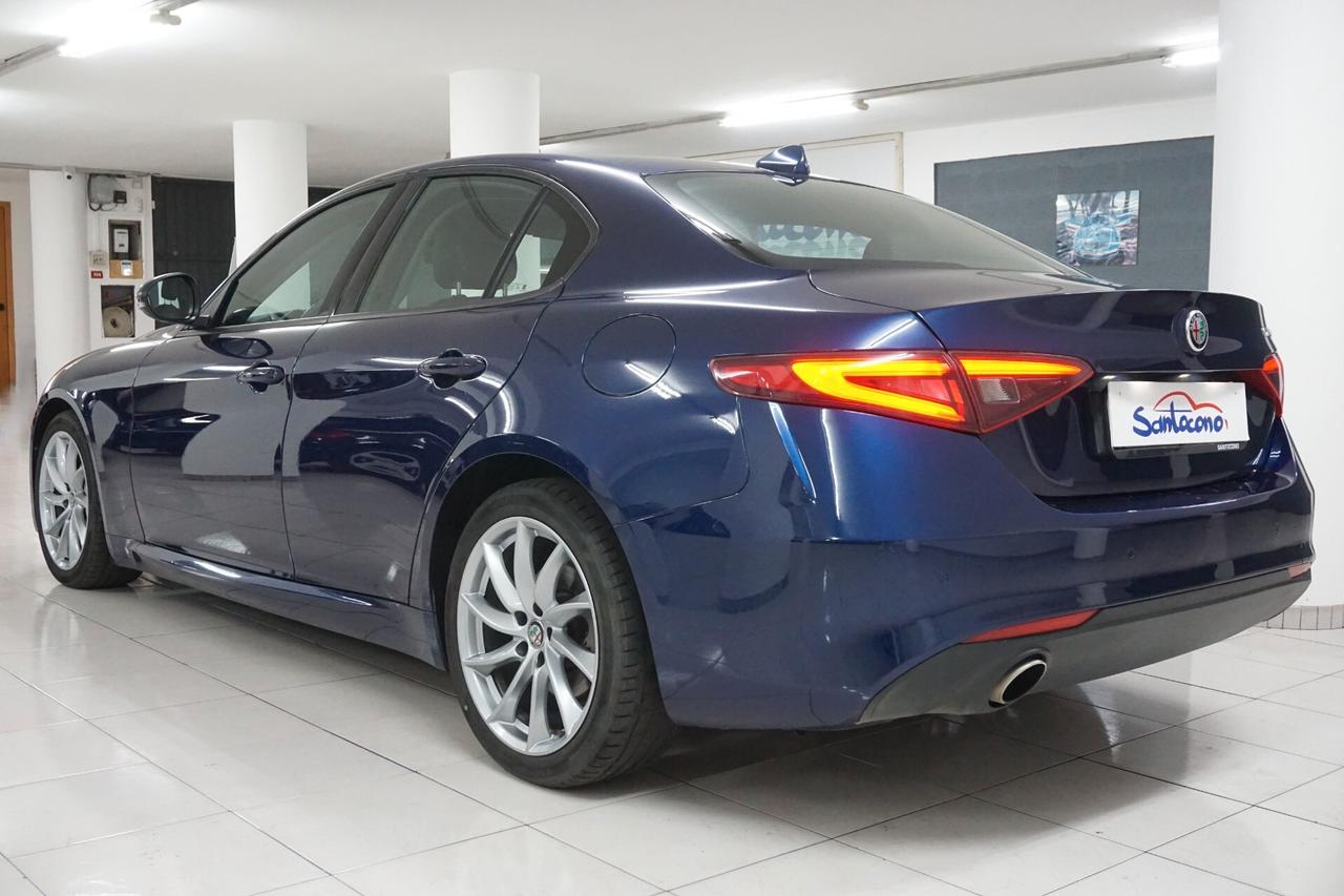 Alfa Romeo Giulia 2.2 Turbodiesel 160 CV AT8 Super
