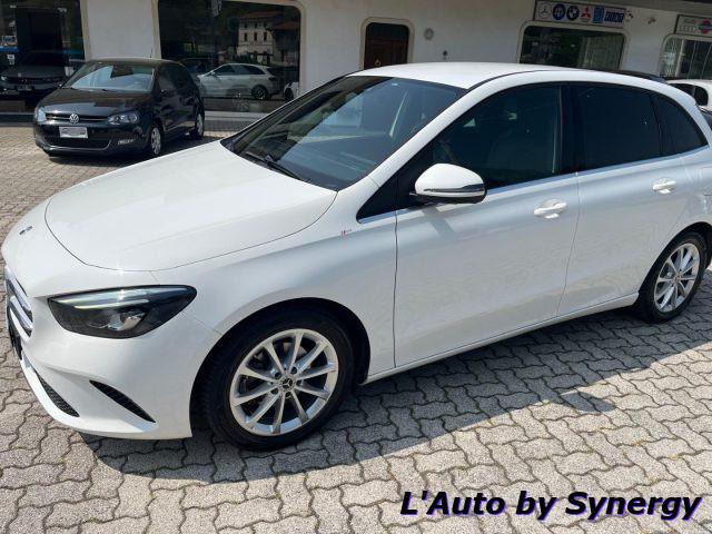 MERCEDES-BENZ B 180 d Automatic Premium