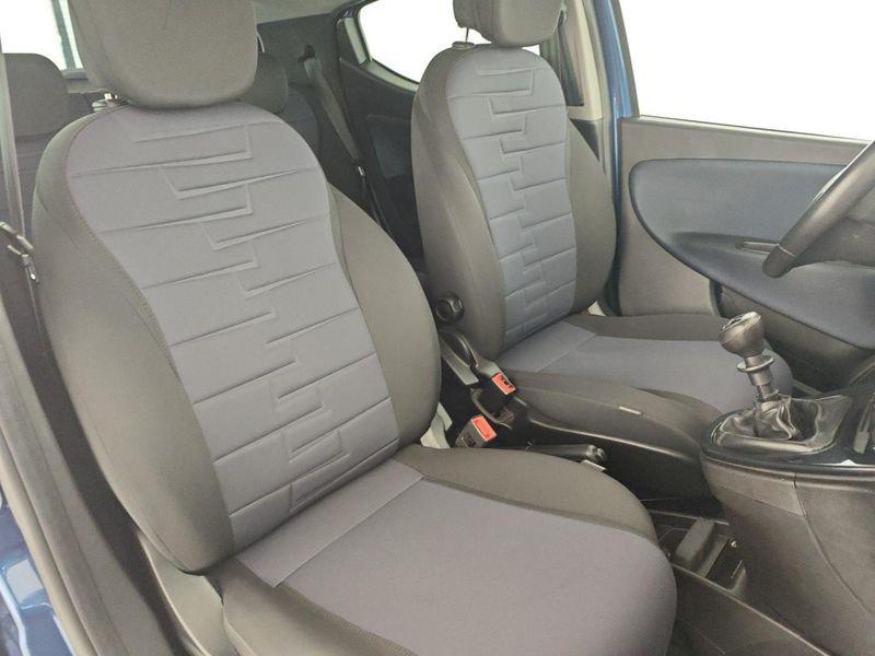 Lancia Ypsilon 1.0 FireFly 5 porte S&S Hybrid Gold Plus