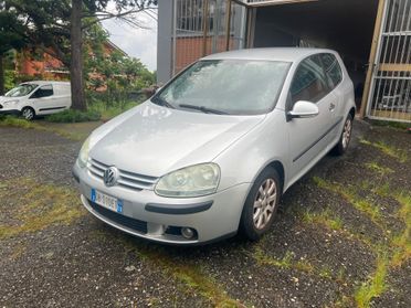 Volkswagen Golf 2.0 16V TDI 3p. Comfortline