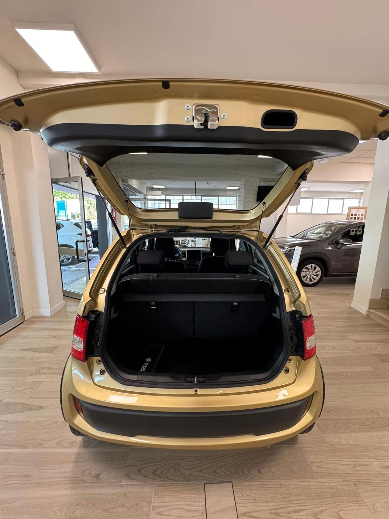 Suzuki Ignis 1.2 Dualjet Top