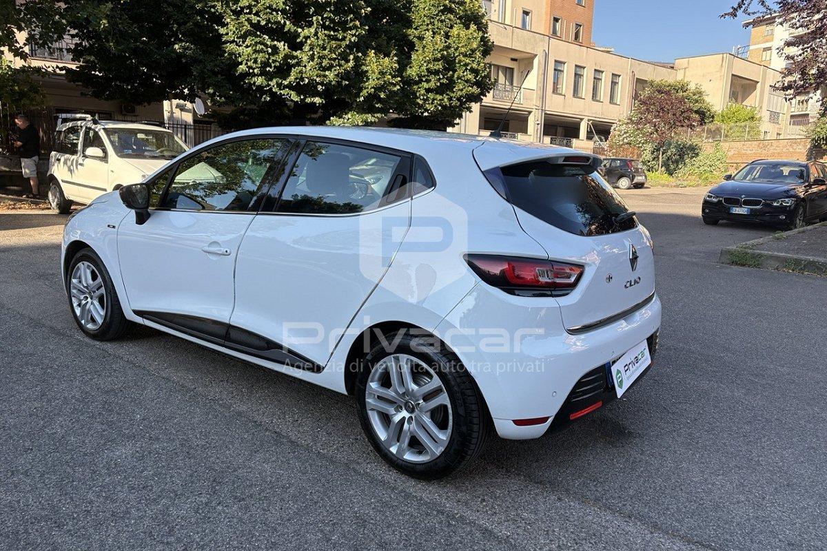 RENAULT Clio dCi 8V 75 CV 5 porte Moschino Zen