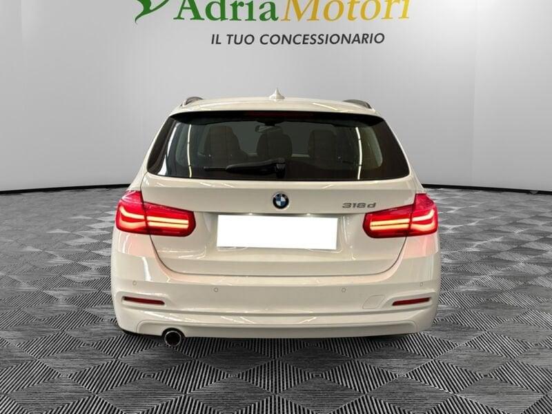 BMW Serie 3 318d Touring Business Adv. Aut.